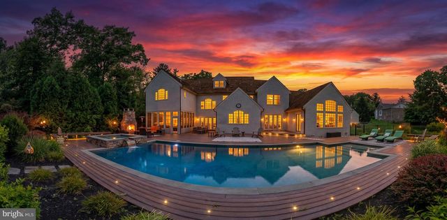 2048 BUTTONWOOD RD, Berwyn, PA 19312