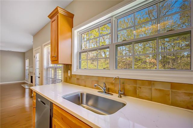 30 Barbara Court, Fayetteville, GA 30215