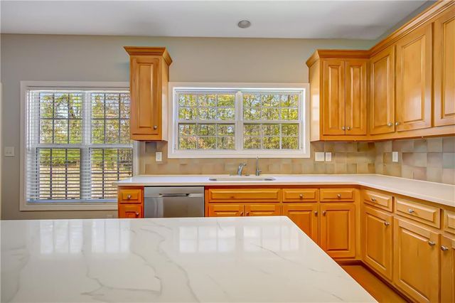 30 Barbara Court, Fayetteville, GA 30215