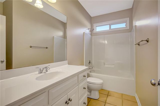 30 Barbara Court, Fayetteville, GA 30215