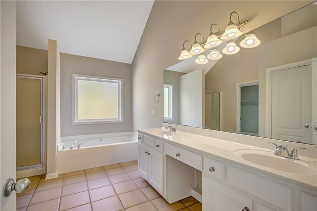 30 Barbara Court, Fayetteville, GA 30215