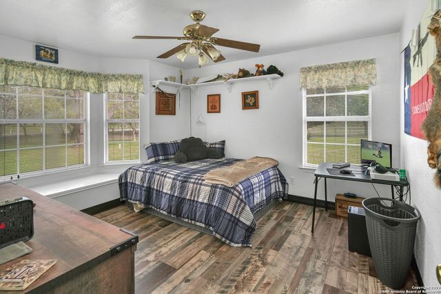 2112 Eichman Rd, Poteet, TX 78065