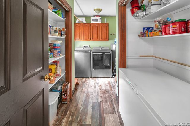 2112 Eichman Rd, Poteet, TX 78065