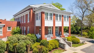 16 Euclid Avenue # S3/S4, Chickamauga, GA 30707