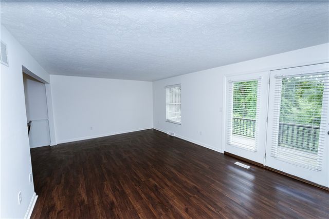 410 Edgetree Ln, Murrysville, PA 15668