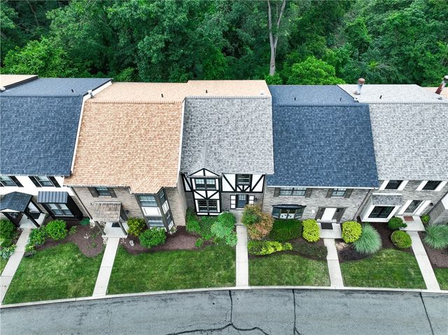 410 Edgetree Ln, Murrysville, PA 15668