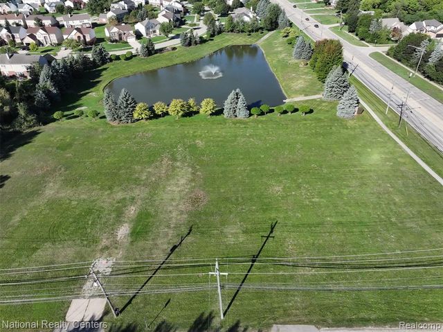 34861 Hayes Road, Sterling Heights, MI 48312