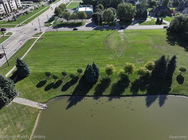 34861 Hayes Road, Sterling Heights, MI 48312
