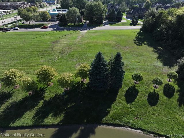 34861 Hayes Road, Sterling Heights, MI 48312