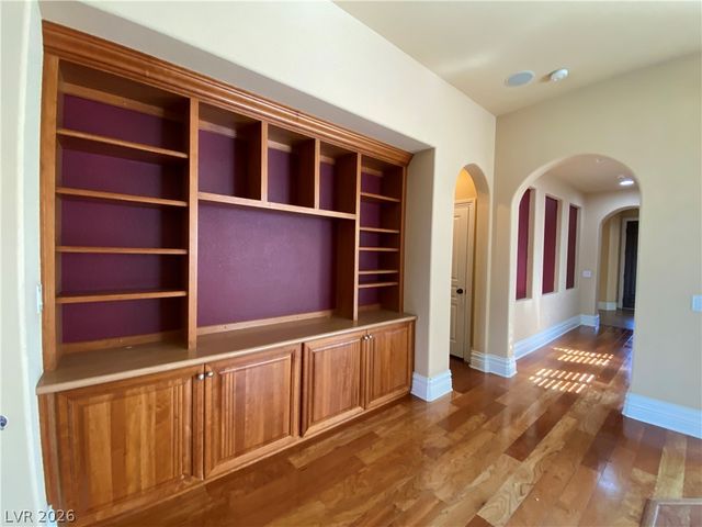158 Crooked Putter Drive, Las Vegas, NV 89148
