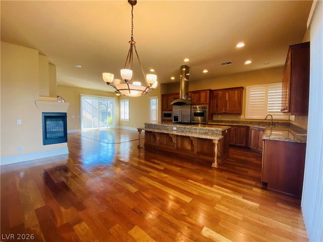158 Crooked Putter Drive, Las Vegas, NV 89148