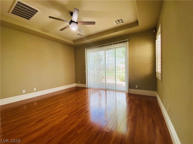 158 Crooked Putter Drive, Las Vegas, NV 89148