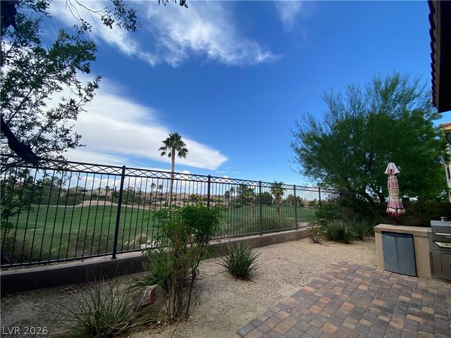 158 Crooked Putter Drive, Las Vegas, NV 89148