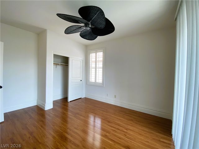 158 Crooked Putter Drive, Las Vegas, NV 89148