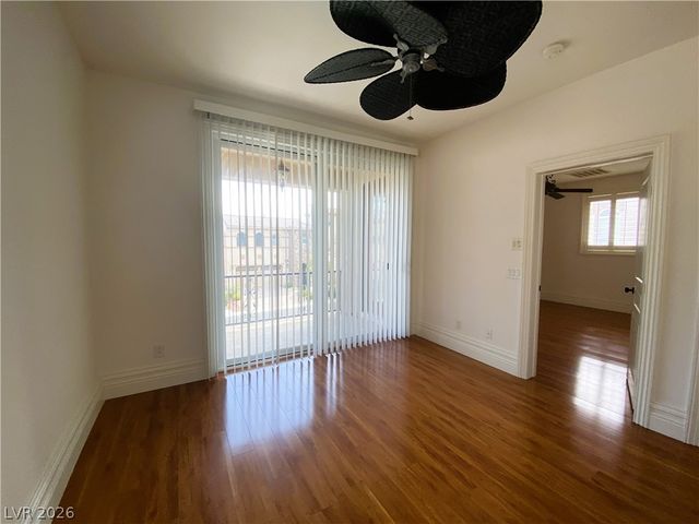 158 Crooked Putter Drive, Las Vegas, NV 89148