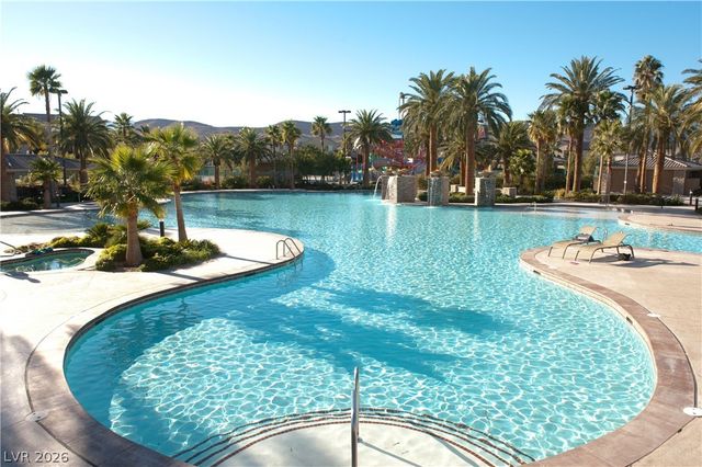 158 Crooked Putter Drive, Las Vegas, NV 89148