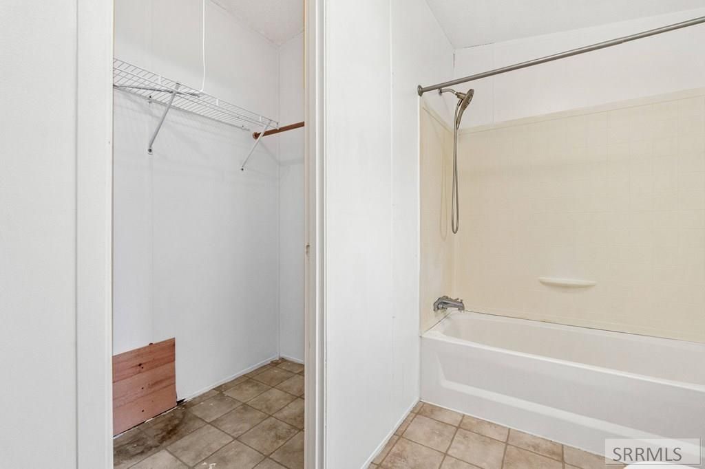 Image 14 of property listing at 845 Barton Road # 71, Pocatello, ID 83204