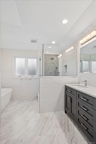 55 Fieldstone Drive, Syosset, NY 11791