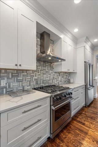 55 Fieldstone Drive, Syosset, NY 11791