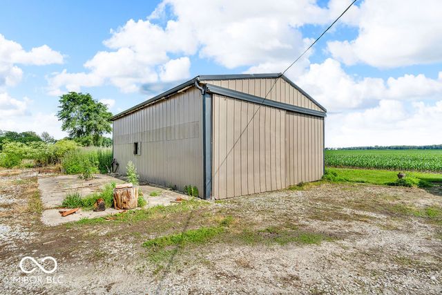 2531 S US 31 Highway S, Tipton, IN 46072