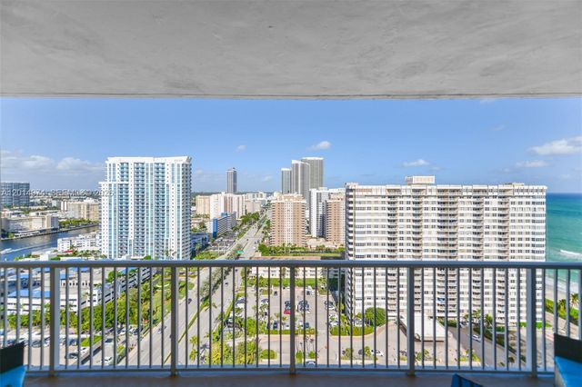 1980 S Ocean Dr PHM, Hallandale Beach, FL 33009