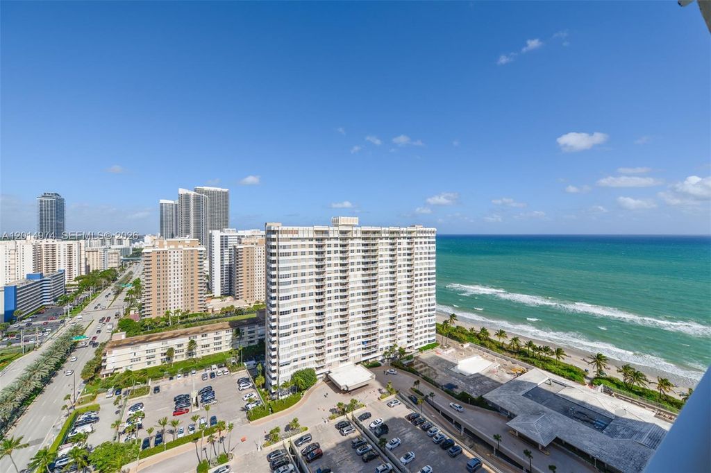 1980 S Ocean Dr PHM, Hallandale Beach, FL 33009