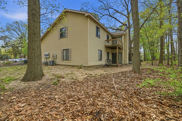 1116 Ambertrace Lane 7, Holland, MI 49424