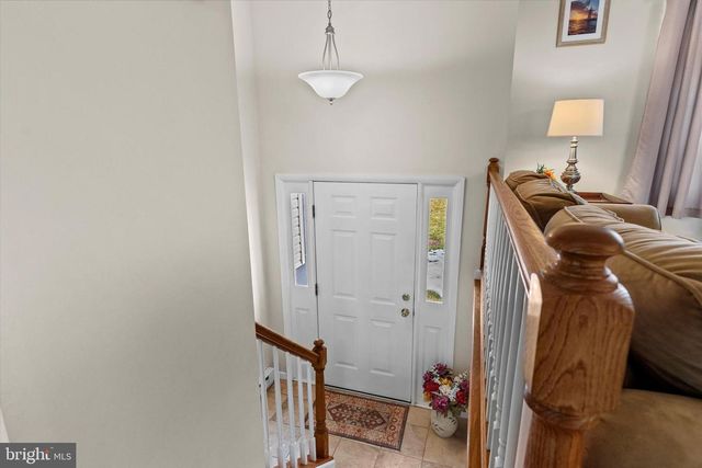 230 FAIRWAY DR, Etters, PA 17319