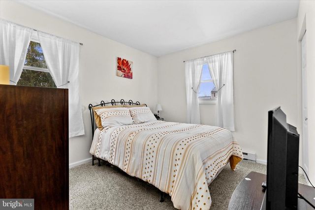 230 FAIRWAY DR, Etters, PA 17319