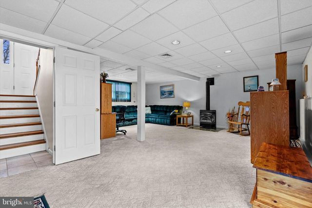 230 FAIRWAY DR, Etters, PA 17319