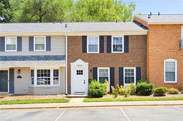 2517 Patriot Way D, Greensboro, NC 27408