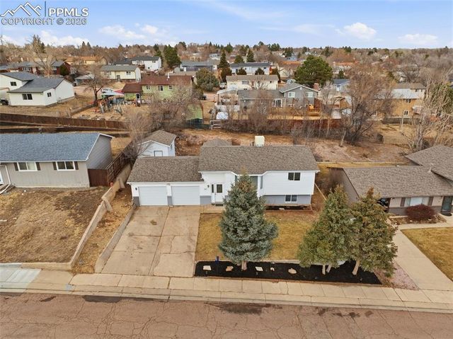 1268 Chiricahua Drive, Colorado Springs, CO 80915