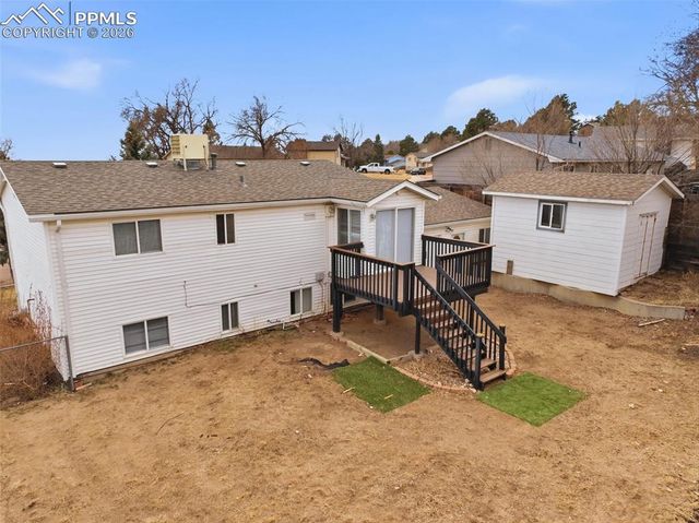 1268 Chiricahua Drive, Colorado Springs, CO 80915