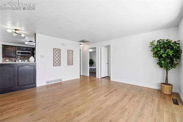 1268 Chiricahua Drive, Colorado Springs, CO 80915