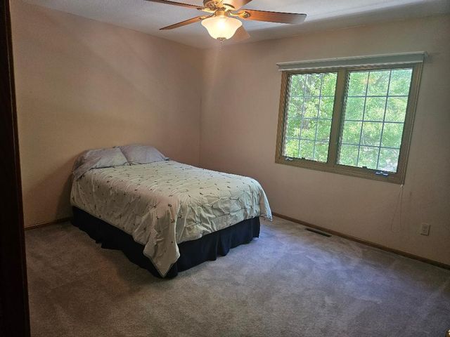 7080 Forest Drive, Johnston, IA 50131