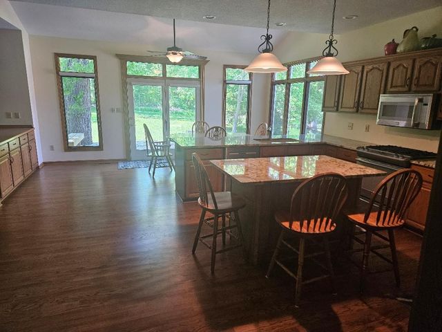 7080 Forest Drive, Johnston, IA 50131