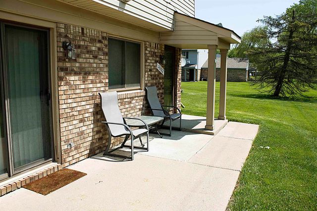 50012 S Angelo Court, Chesterfield Twp, MI 48047