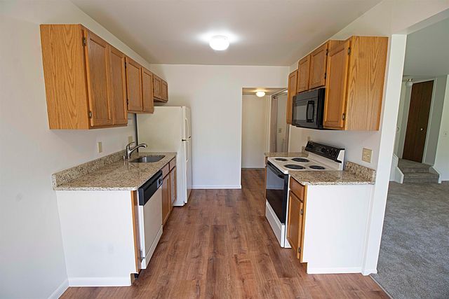 50012 S Angelo Court, Chesterfield Twp, MI 48047
