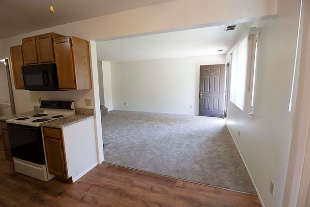 50012 S Angelo Court, Chesterfield Twp, MI 48047