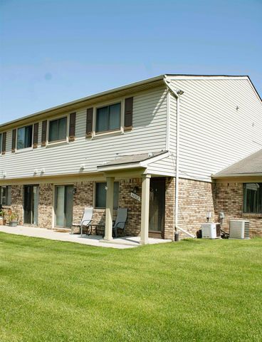 50012 S Angelo Court, Chesterfield Twp, MI 48047