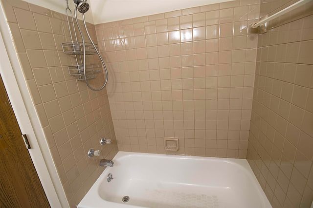 50012 S Angelo Court, Chesterfield Twp, MI 48047