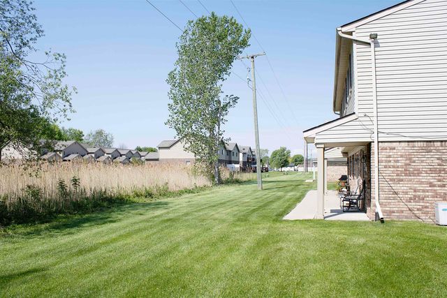 50012 S Angelo Court, Chesterfield Twp, MI 48047