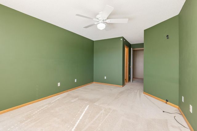 13944 52nd Avenue N, Plymouth, MN 55446