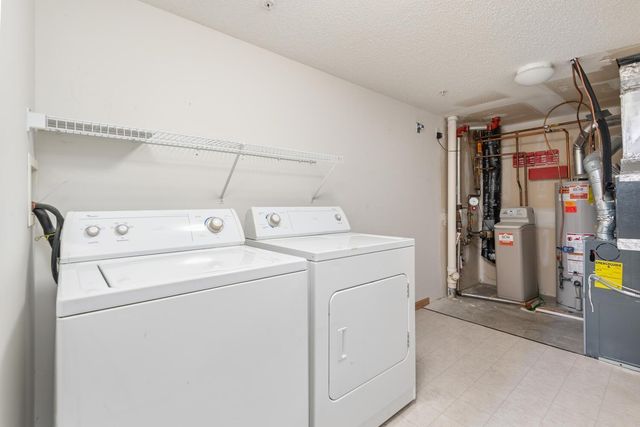 13944 52nd Avenue N, Plymouth, MN 55446