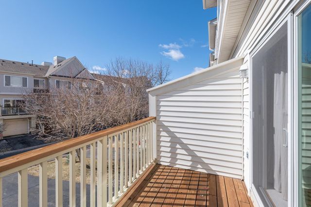 13944 52nd Avenue N, Plymouth, MN 55446