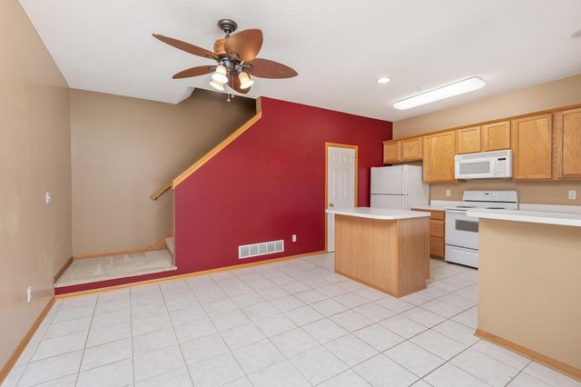 13944 52nd Avenue N, Plymouth, MN 55446