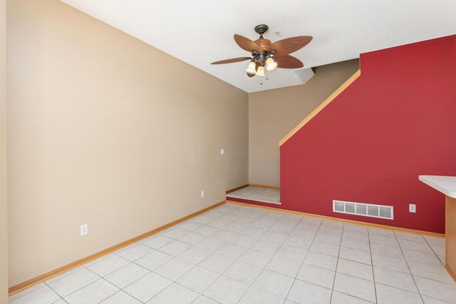 13944 52nd Avenue N, Plymouth, MN 55446