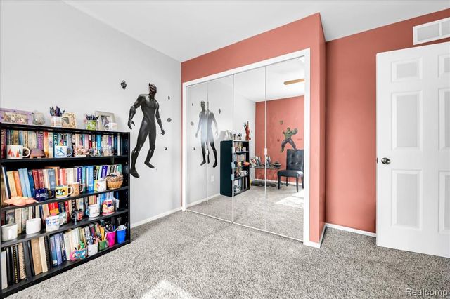 6102 Colorado Street, Romulus, MI 48174