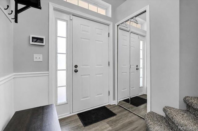 6102 Colorado Street, Romulus, MI 48174