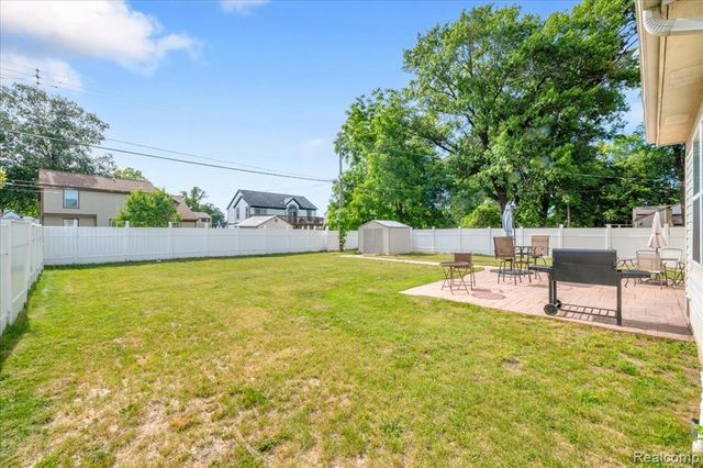 6102 Colorado Street, Romulus, MI 48174